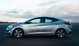 Автомобили седаны в Костроме