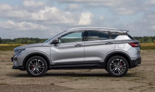 Автомобили внедорожники в Костроме